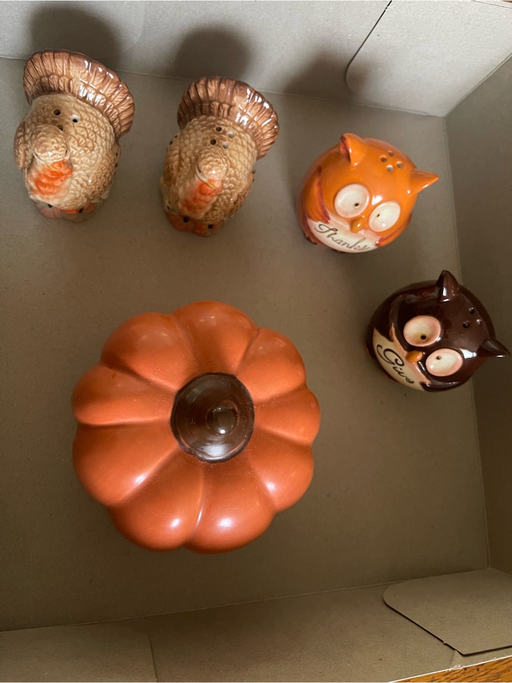 Ceramic Pumpkin & Owl Thanksgiving Salt and Pepper Shakers Set